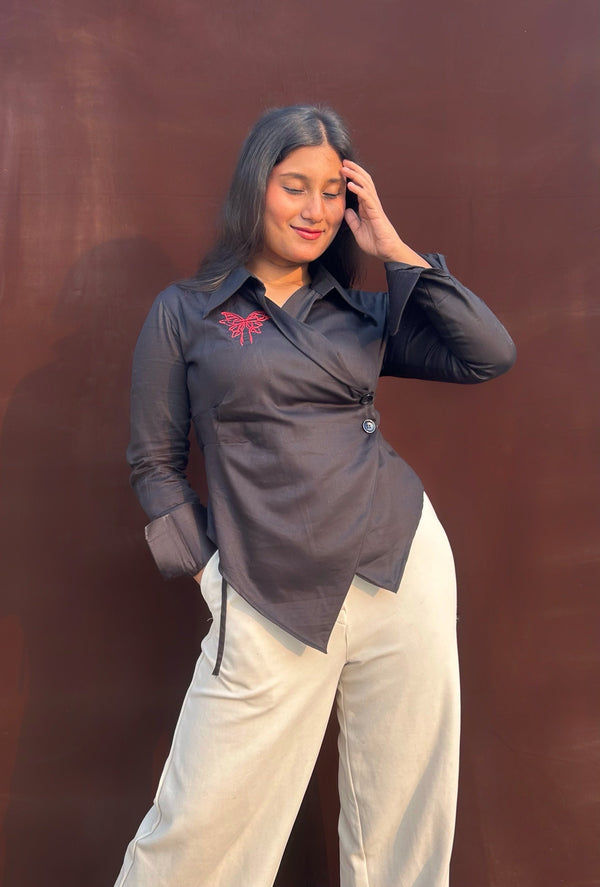 Hae-rin Blazer Shirt In Black