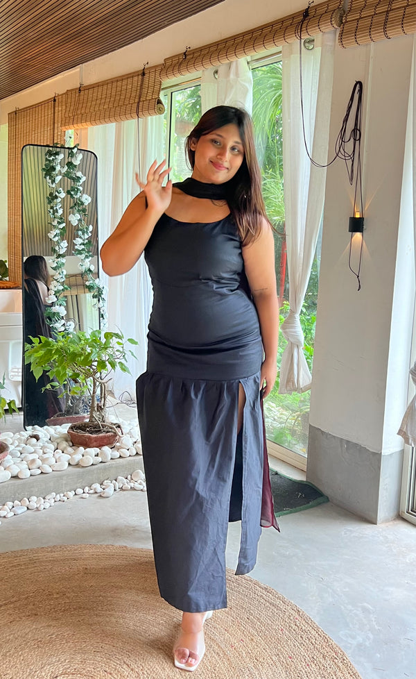 Night Tulip Maxi Dress & Dupatta