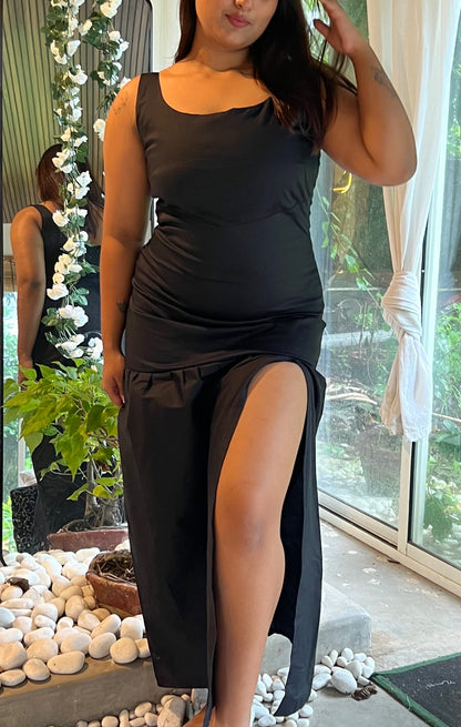 Night Tulip Maxi Dress & Dupatta