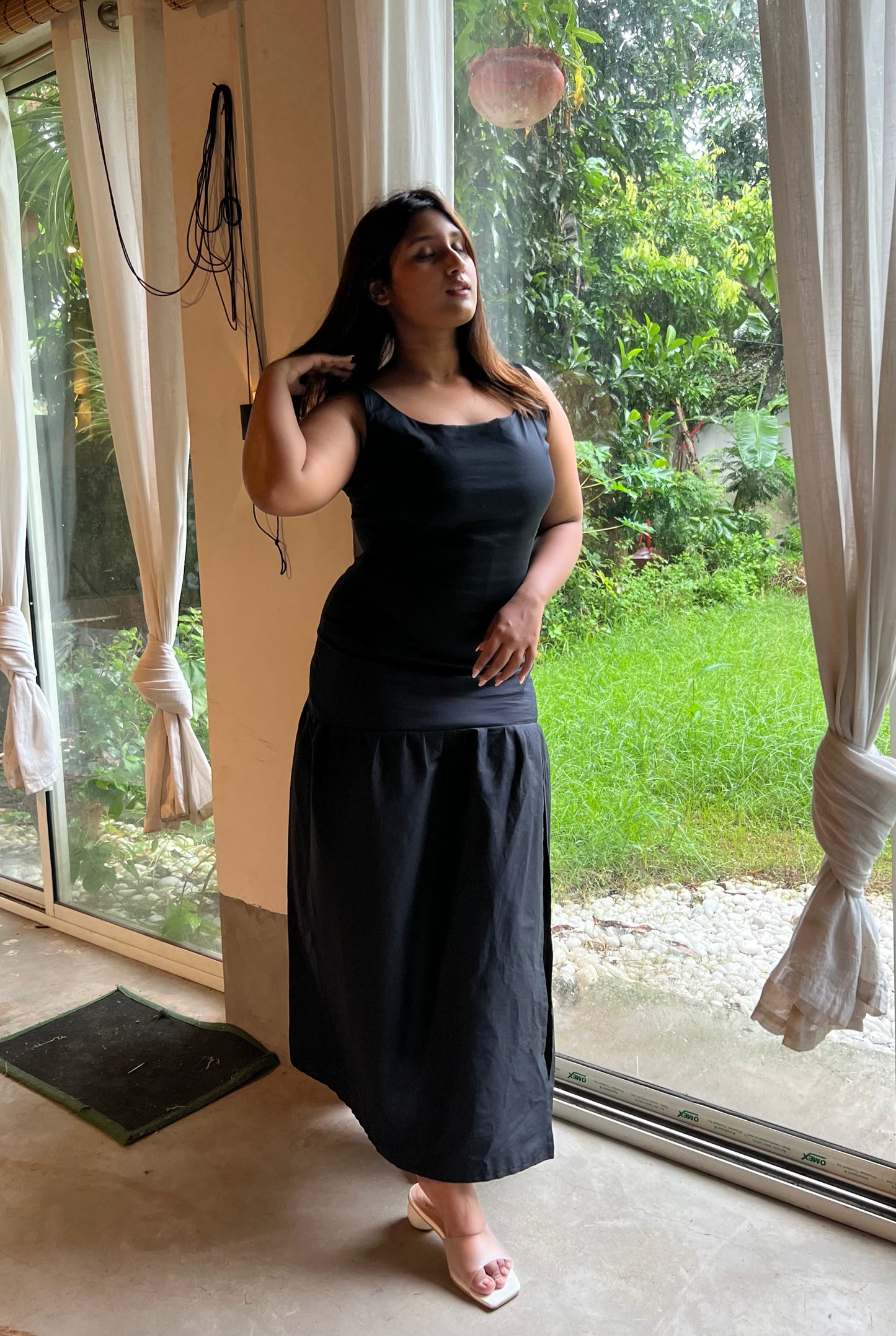 Night Tulip Maxi Dress & Dupatta