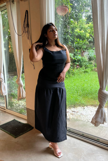 Night Tulip Maxi Dress & Dupatta