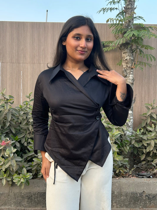 Hae-rin Blazer Shirt In Black